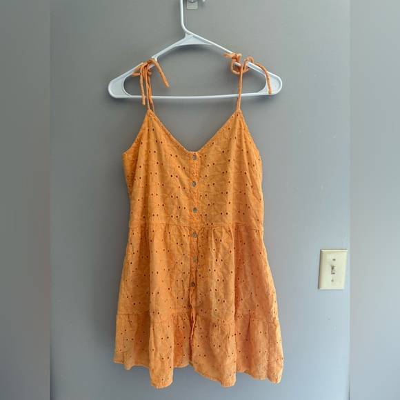 Blue Rain Francesca’s Orange Eyelet Tie Strap Flounce Mini Sundress Womens SZ L - Picture 1 of 9